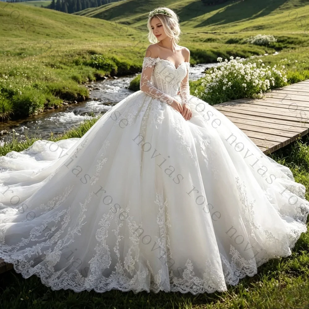 Customized Off Shoulder Short Sleeved Lace Fluffy Princess Wedding Dress High Waisted Backless Bridal Gown Suitable for Parties