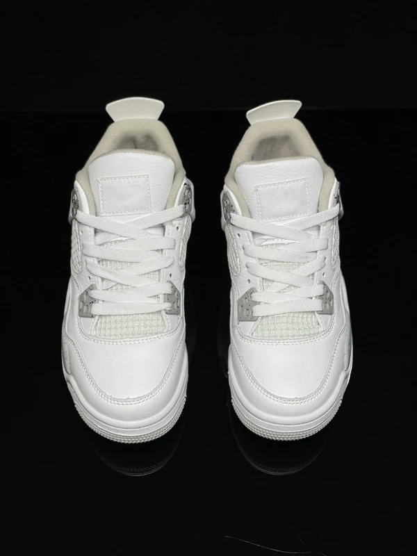 

Самые продаваемые модные кроссовки и удобная повседневная обувь: модное сувениры 520