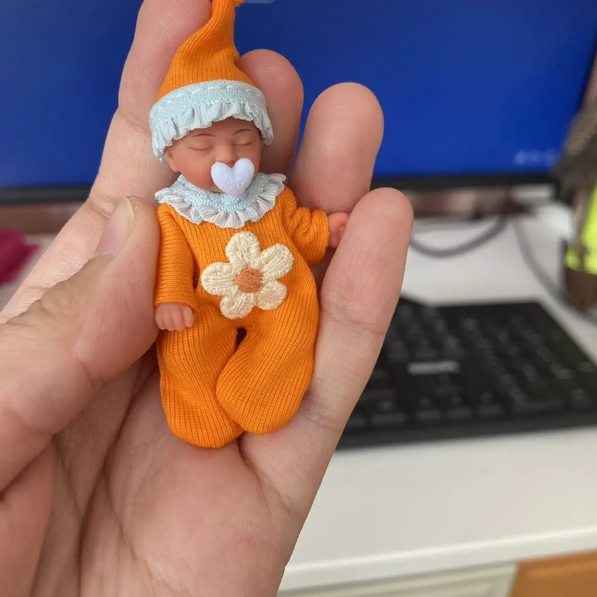 Hot! Only Doll Clothing Zuru Mysterious Box Baby Ball Accessorie Doll Clothing New Miniverse Mini Brands Blind Box Baby Clothing view 2