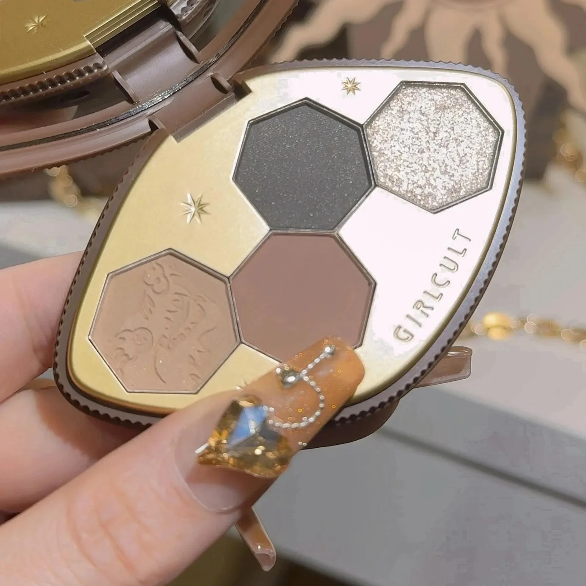 لوحة ظلال عيون براقة مقاومة للماء ، 4 ألوان ، حرباء ، شامبانيا ، لامع ، ظلال عيون ، كورية ، مكياج نباتي