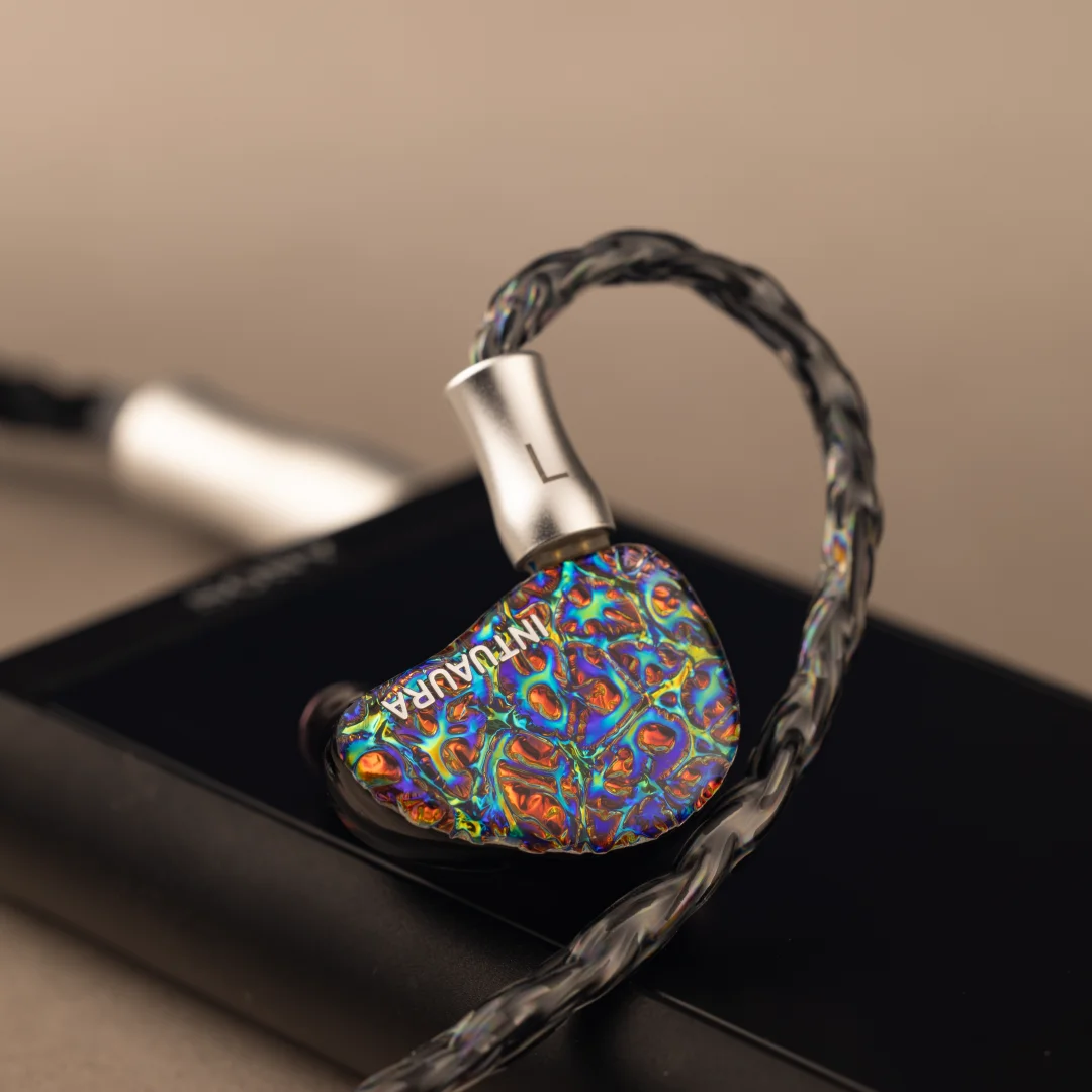 اطلب مسبقًا سماعة INTUAURA Uniqueness المضبطة بدقة متعددة السائق IEM مع جهير صفر التخميد وأنابيب صوتية ثلاثية