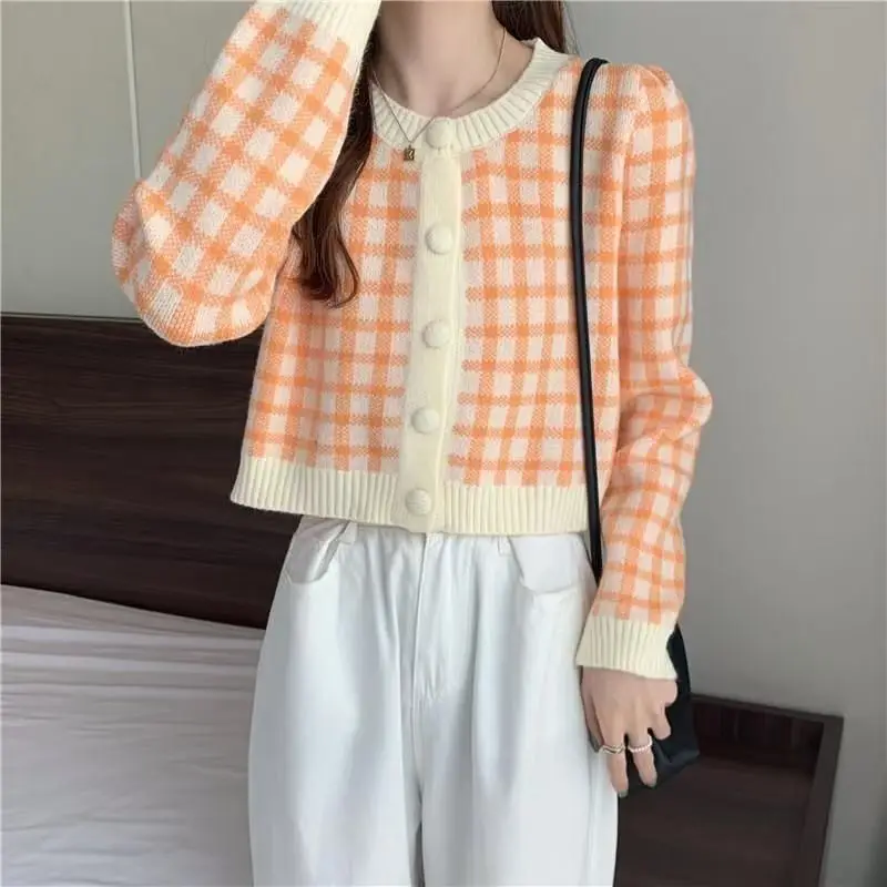 Vintage O-neck Plaid Long Sleeve Knitting Cardigan Coat Women Autumn Casual Slim Sweater Fashion All-match Trend Knitwear Tops