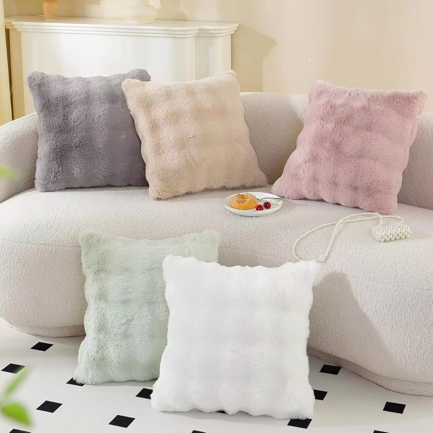 2er-Pack dekorative Plüschkissenbezüge, moderner minimalistischer Stil, geeignet für Sofas, Schlafzimmer und Autoinnenräume – Detail 1
