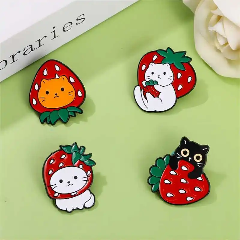 4pcs Cute Cartoon Strawberry Cat Enamel Brooch Creative Funny Fruit Animal Lapel Pin Badge Backpack Clothing Hat Accessories