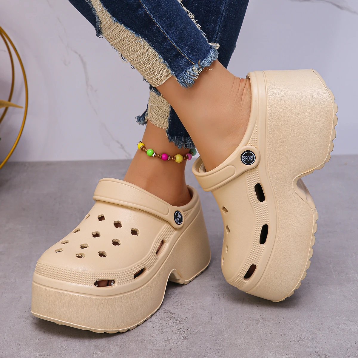 Women\'s Closed Toe Platform Clogs 2024 Summer Hollow Out Wedge Heels Sandals Woman Thick Bottom Non Slip Beach Slides Shoes