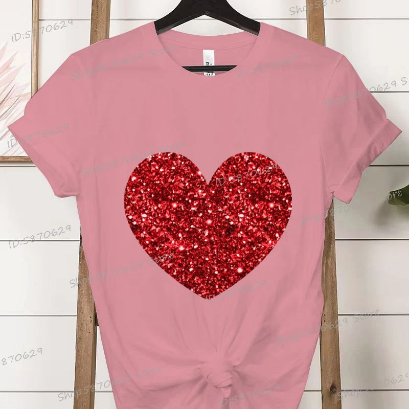 Vintage Red Heart Graphic T Shirt Women's Hip Hop Creative INS Clothing T-shirts Y2K Female Fashion Short Sleeve Streetwear Tops