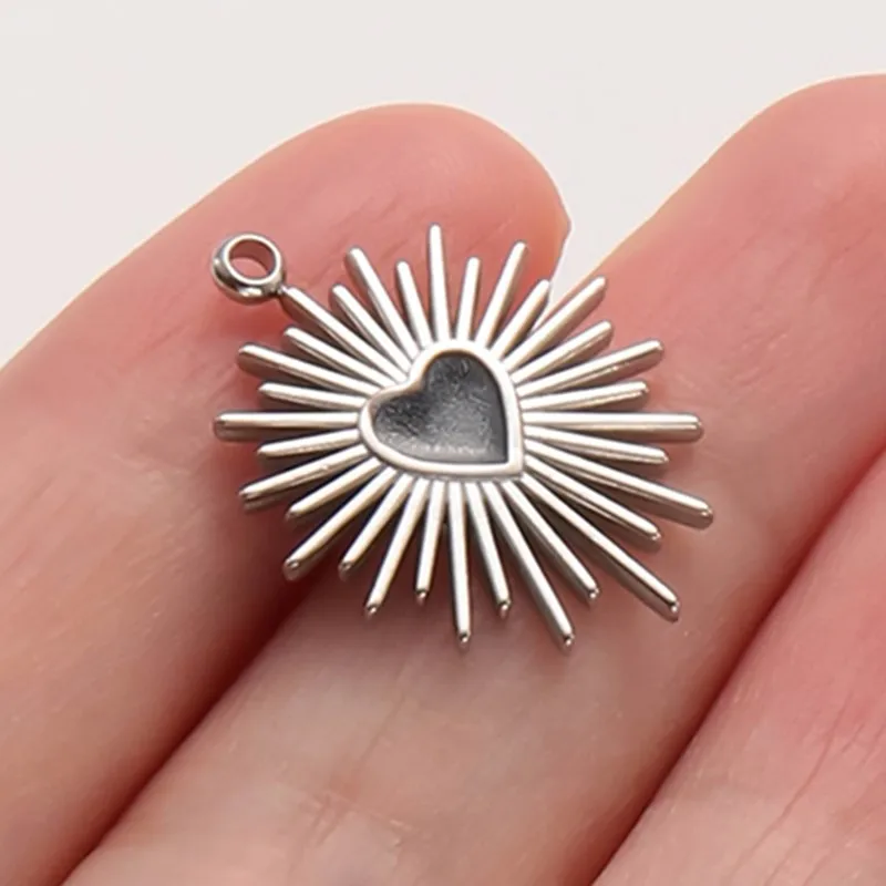 3 Stück schwarze, öltropfende Anhänger im Punk-Stil, Heiliges Herz, Mond, Stern, Edelstahl-Anhänger für Schmuckherstellung, DIY-Schlüsselanhänger – Detail 10