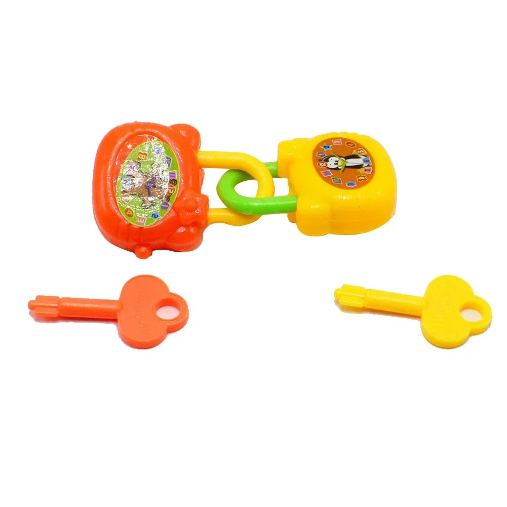 New Plastic Cartoon Children with Keys Toy Locks Notebook Lock Gift Toys for Kids Colorful Birthday Toy