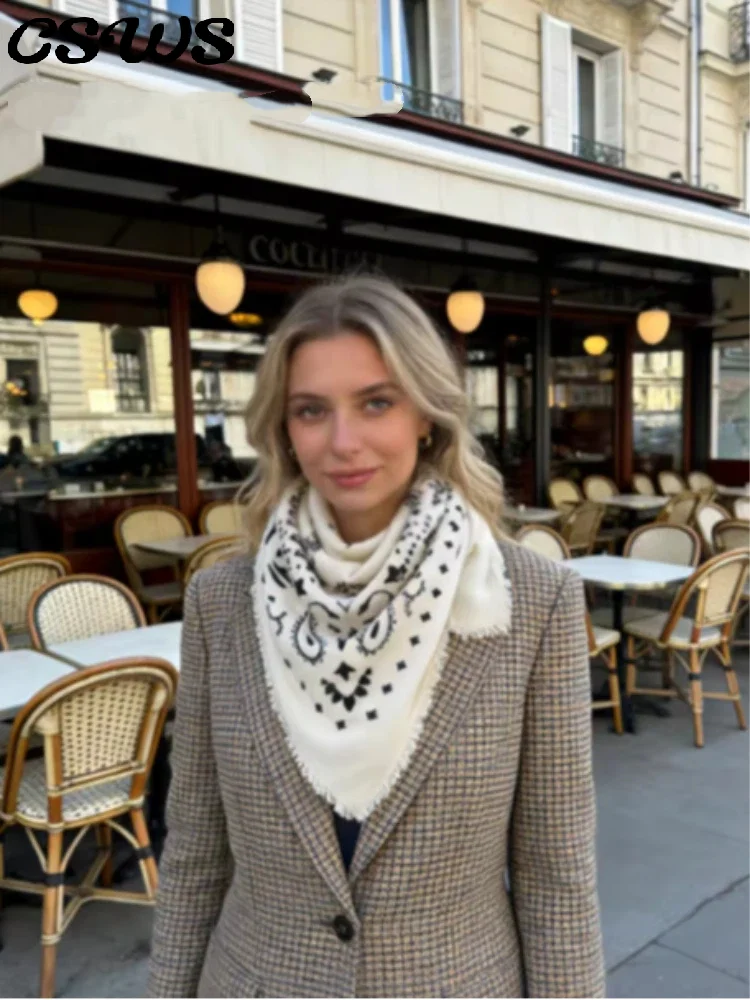 

Fashion Knitted Print Square Scarf Women Commute Tassel Lightweight Soft Shawl Neckwear Female 2026 Casual Accessory Lady