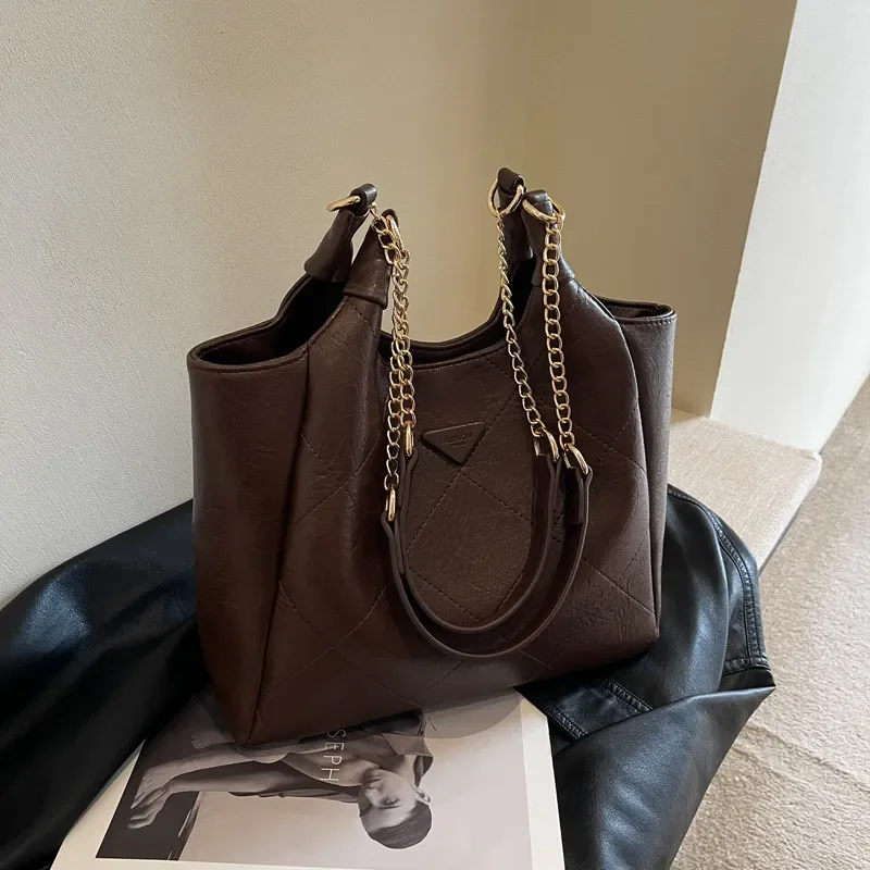 Luxury bag 2026 Women's Retro Tote Bag, Casual Commuter Shoulder Bag, Fashionable Everyday Crossbody Purse