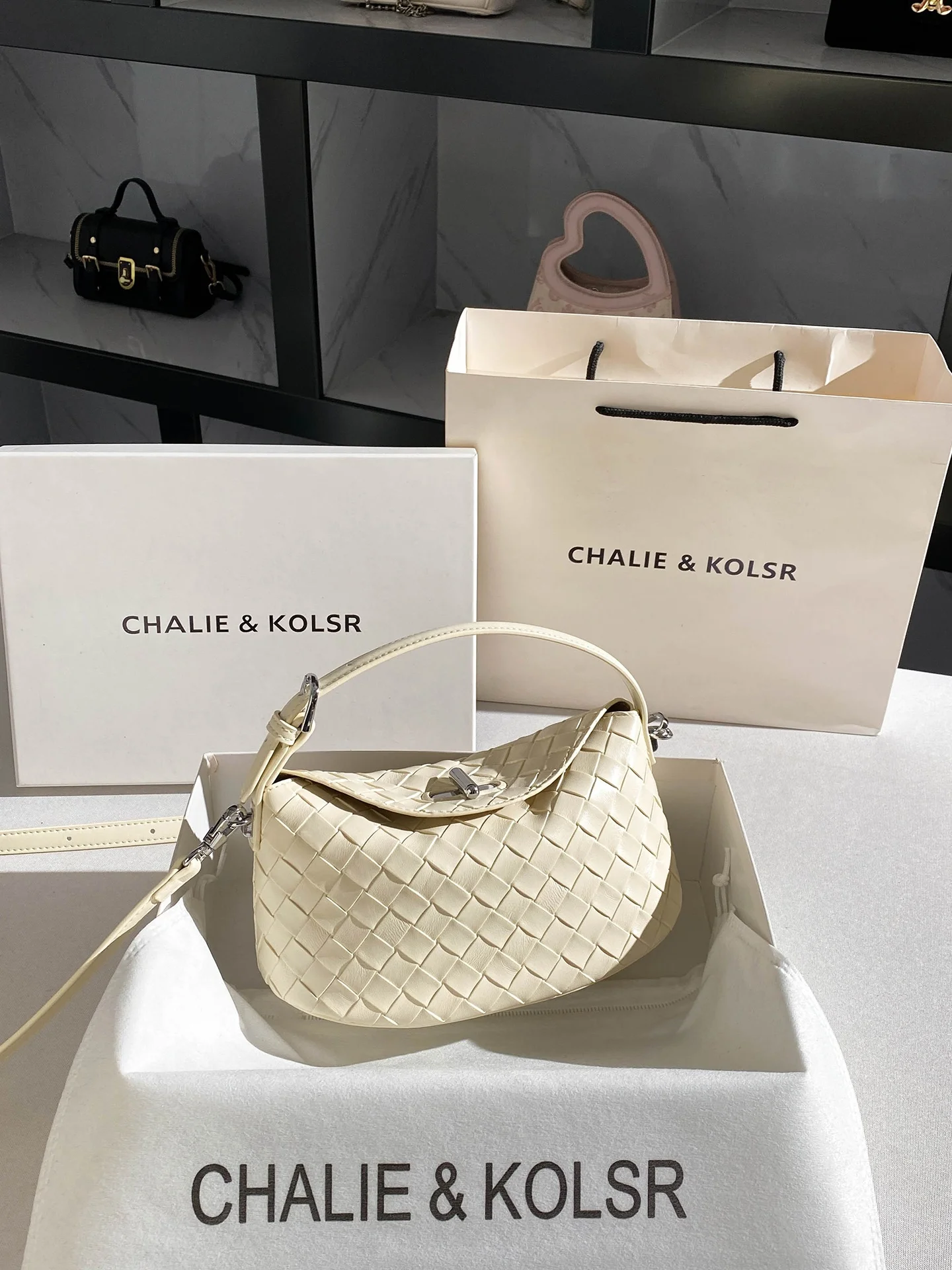 sac-bandouliere-tresse-style-decontracte-chaliekolsr-sac-coussin-en-cuir-souple-nouvelle-collection-ete-2026-sac-a-main-polyvalent-mode-feminine