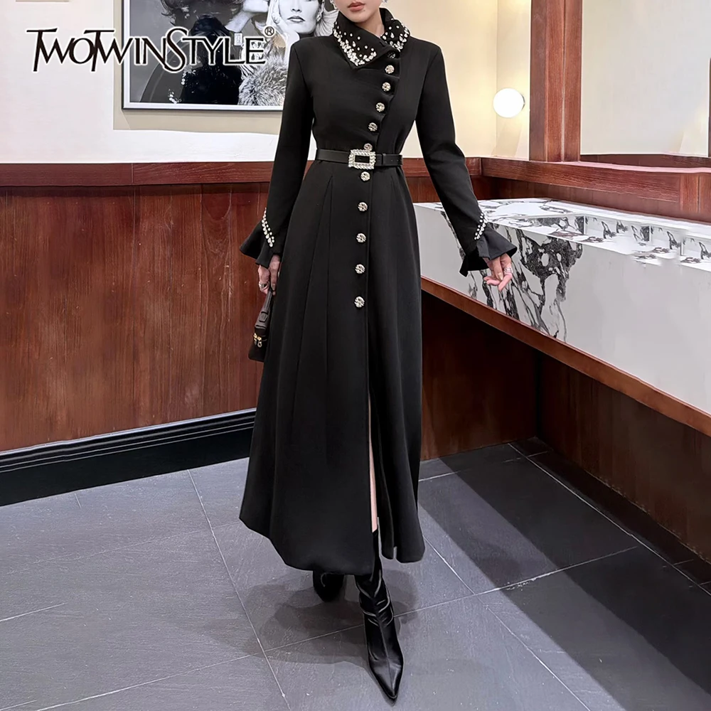 

TWOTWINSTYLE однотонная куртка с бриллиантами, женская утягивающая куртка с лацканами и длинными рукавами, элегантные темпераментные женские куртки, осенняя мода