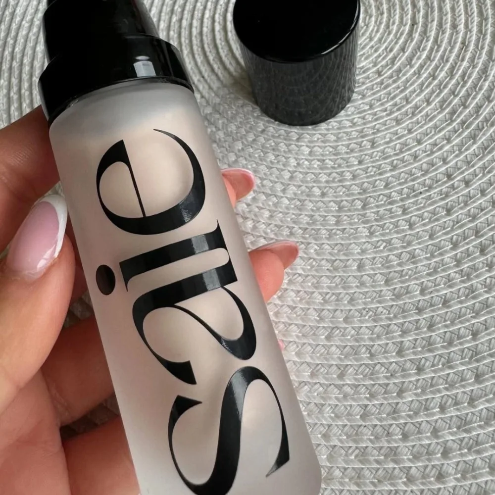 3 ألوان كوريا السائل أحمر الخدود روزي الطفل الفلفل الحار مثير الوجه الوردي سطع تسليط الضوء على روج ساي Starglow لامعة الخد الشفاه العين 3in1 ماكياج #3