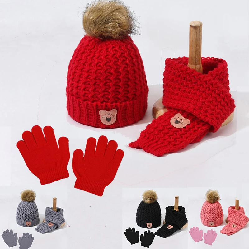 

Autumn And Winter Children's Hats Scarves Two-piece Set Plush Insulation Knitted Hat Set Little Bear Wool Hat