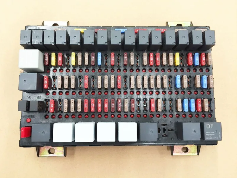 DZ97189584383 SHACMAN X3000 FUSE BOX