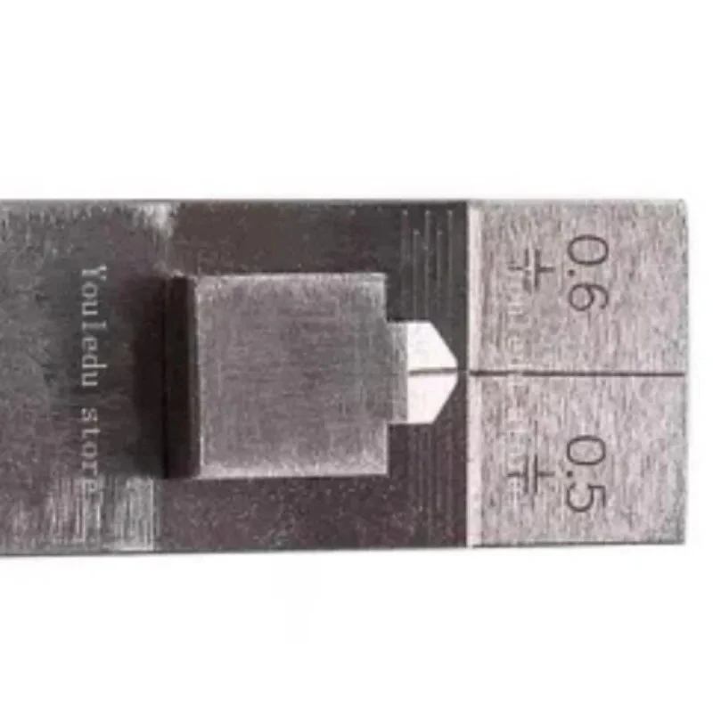 

Подходит для нечерных коробочных ножей, оригинальных ключей от машины, портативных плоскогубцев для ключей Li Shi, режущих станков, слесарных инструментов.