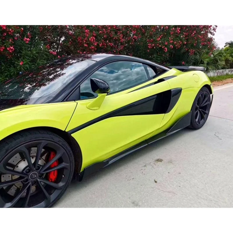 

Suitable for modifying McLaren 540C 570S to 600LT, carbon fiber side skirts and side edge body kit