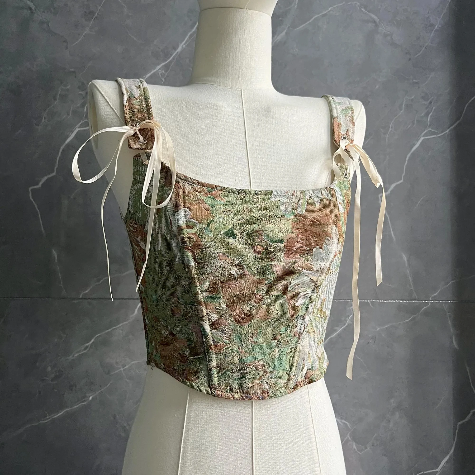 

victorian corset,lace-up corset,renaissance corset,beautiful corset,vintage oil painting corset,embroidered camisole.