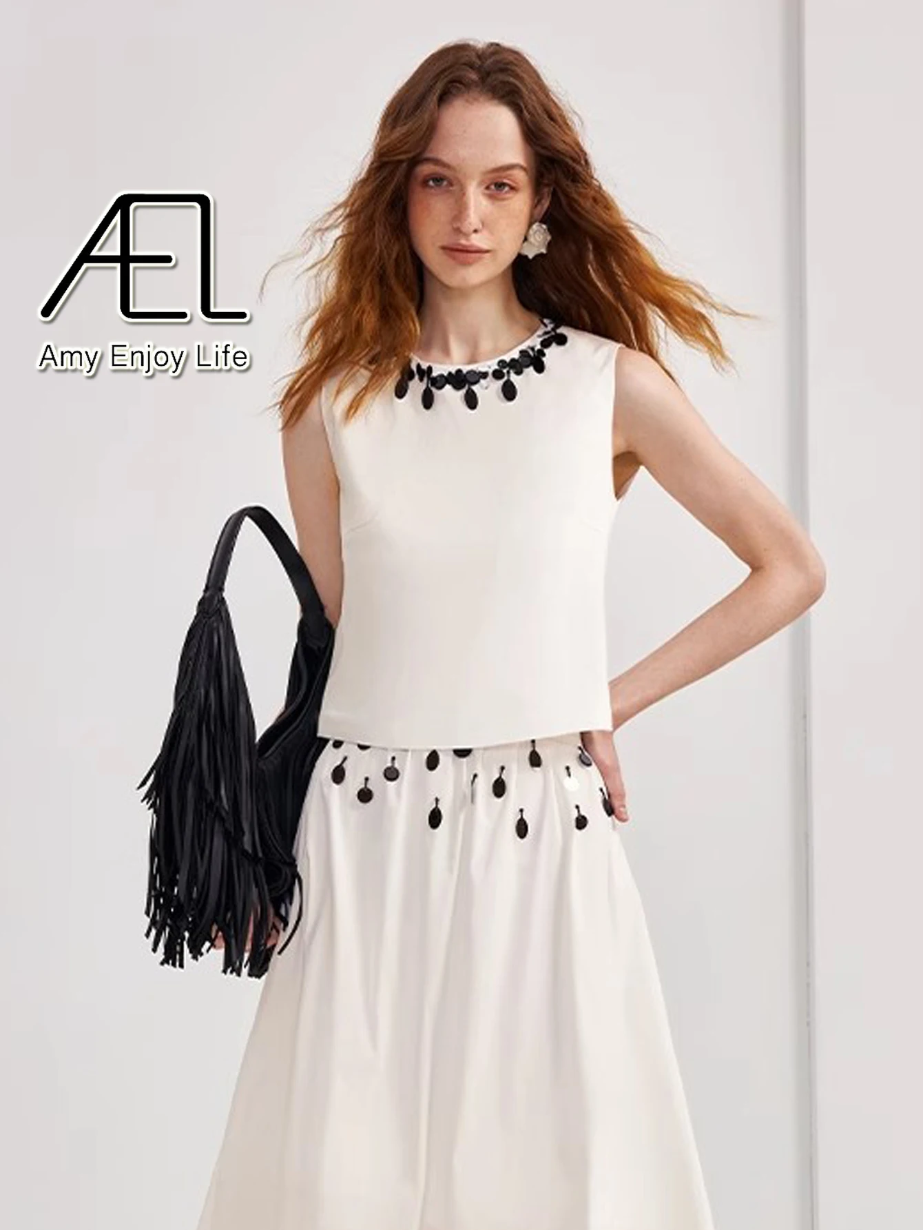 

AEL Women's O-Neck Vest Sequin Top Ladies Sleeveless Minimalist Design