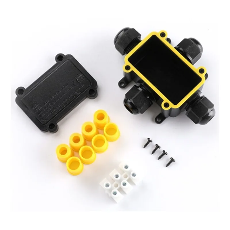 Four-way Junction Box One in Three Out of The Terminal Block Waterproof Junction Box