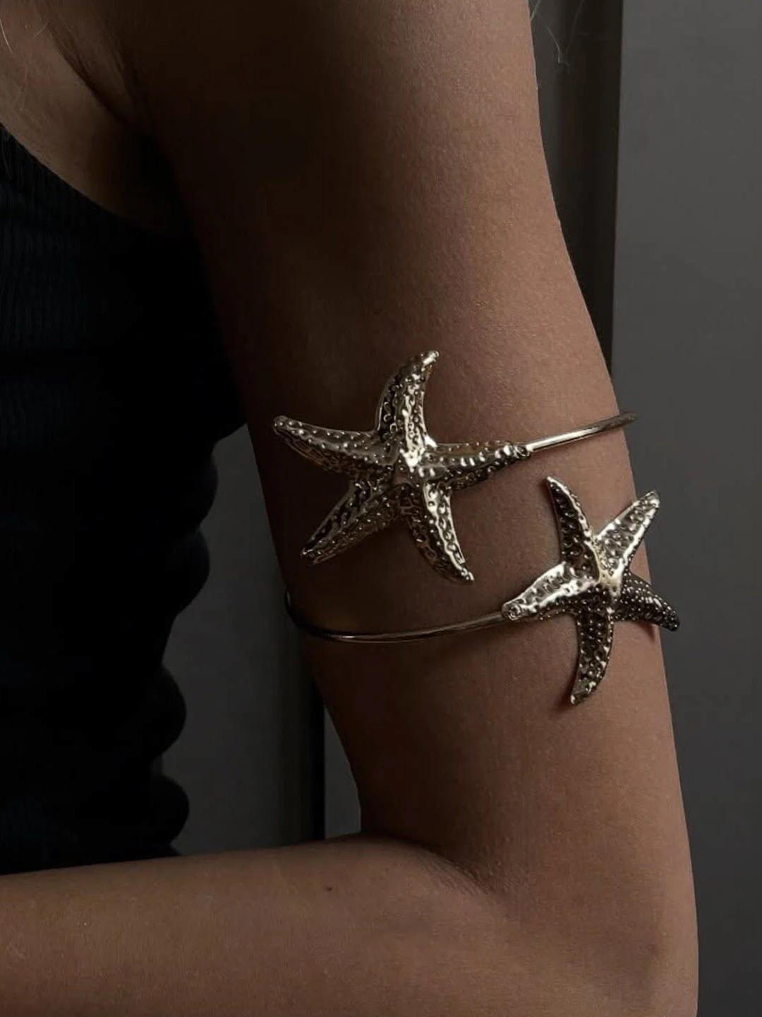 

Стильный регулируемый браслет-кольцо в форме морской звезды с эффектом переливания, модный аксессуар для женщин, новый стиль