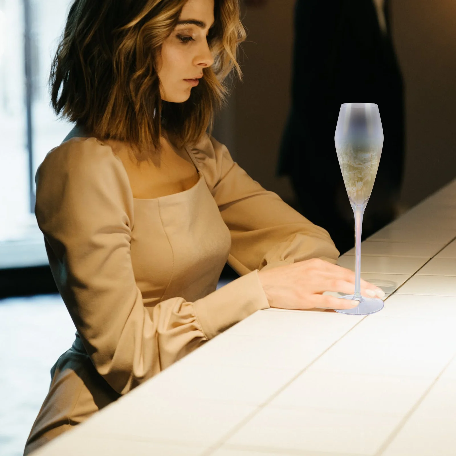 

1Pcs Colorful Electroplated Cocktail Glass Stylish Bar Goblet Home Wine Glass Party Drinking Cup Unique Bar Goblet