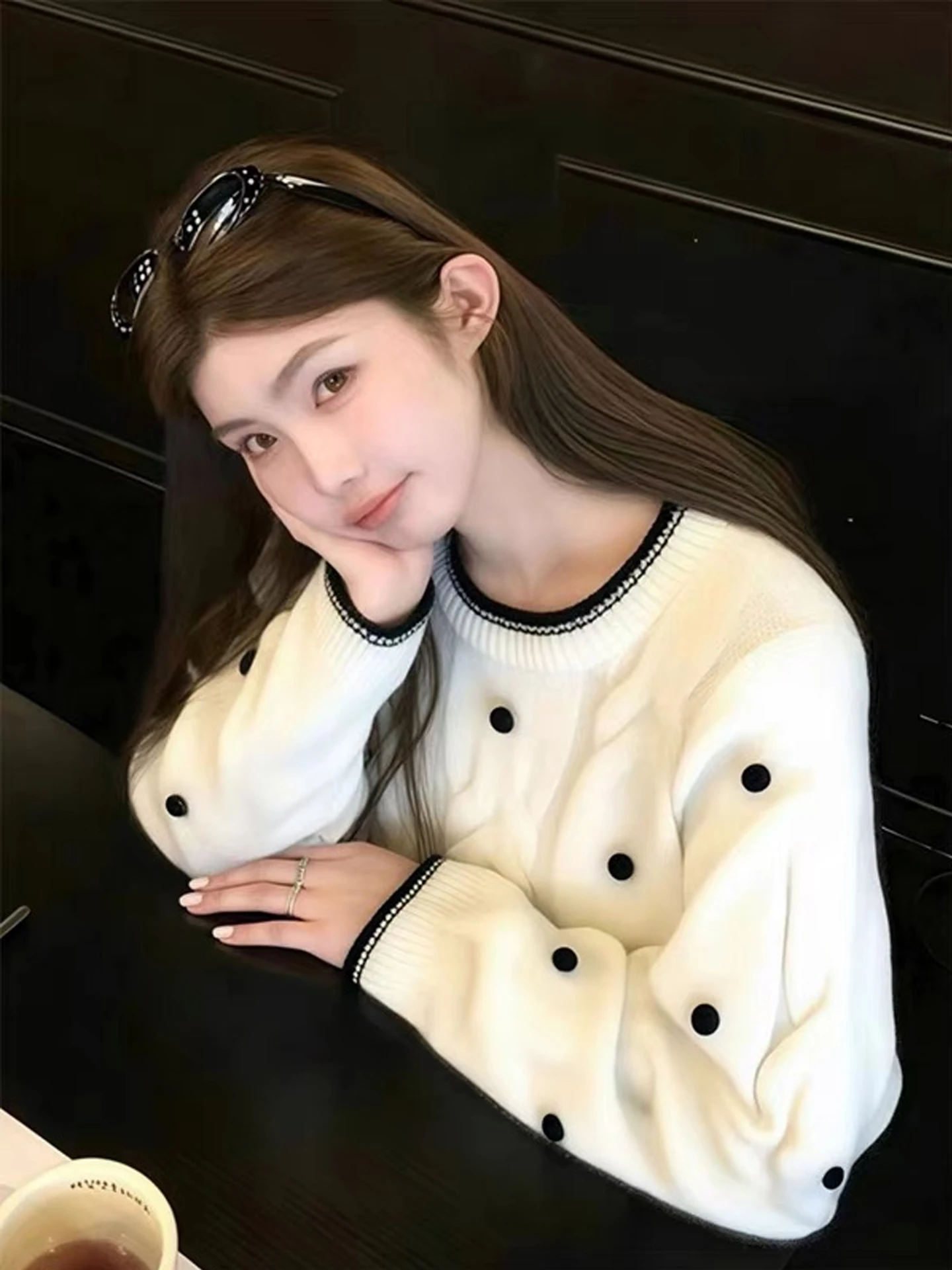 السنة الجديدة الأحمر البولكا نقطة محبوك سترة المرأة الخريف الشتاء لينة مريحة الجولة Ne الدفء الحد من العمر أعلى Faionable