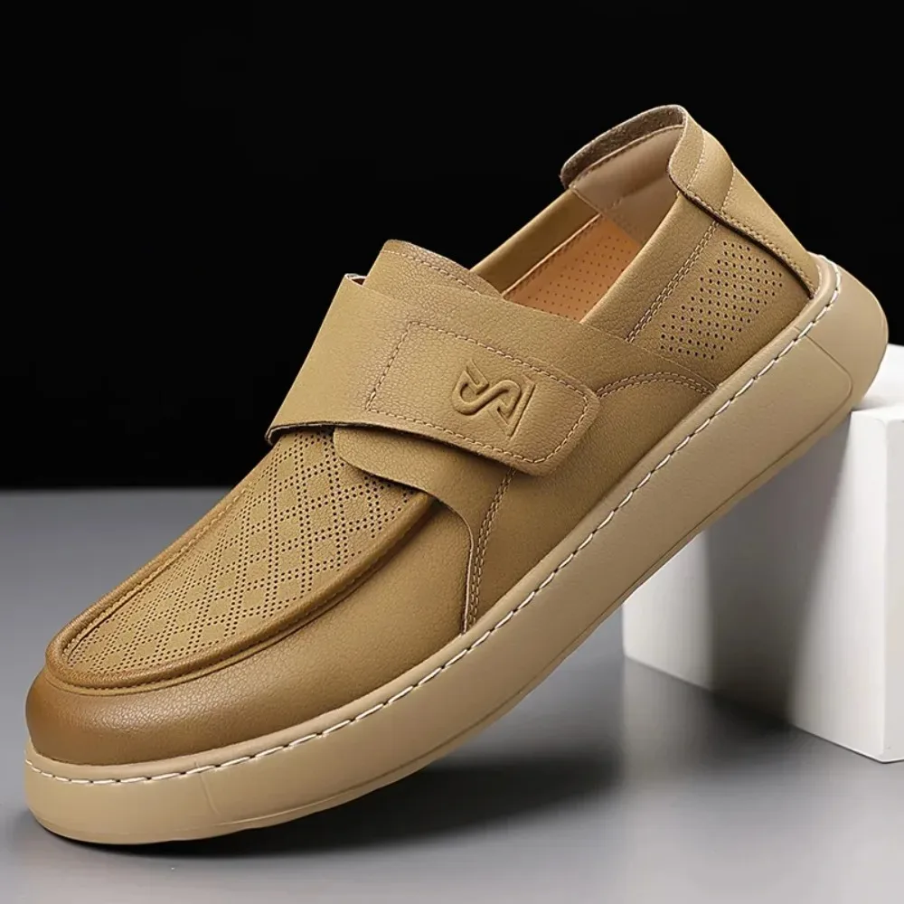 

Casual Cow Leather Shoes Male Soft Sole Light Business Shoes Man Autumn New Designer Loafers for Men Solid Color Fashion