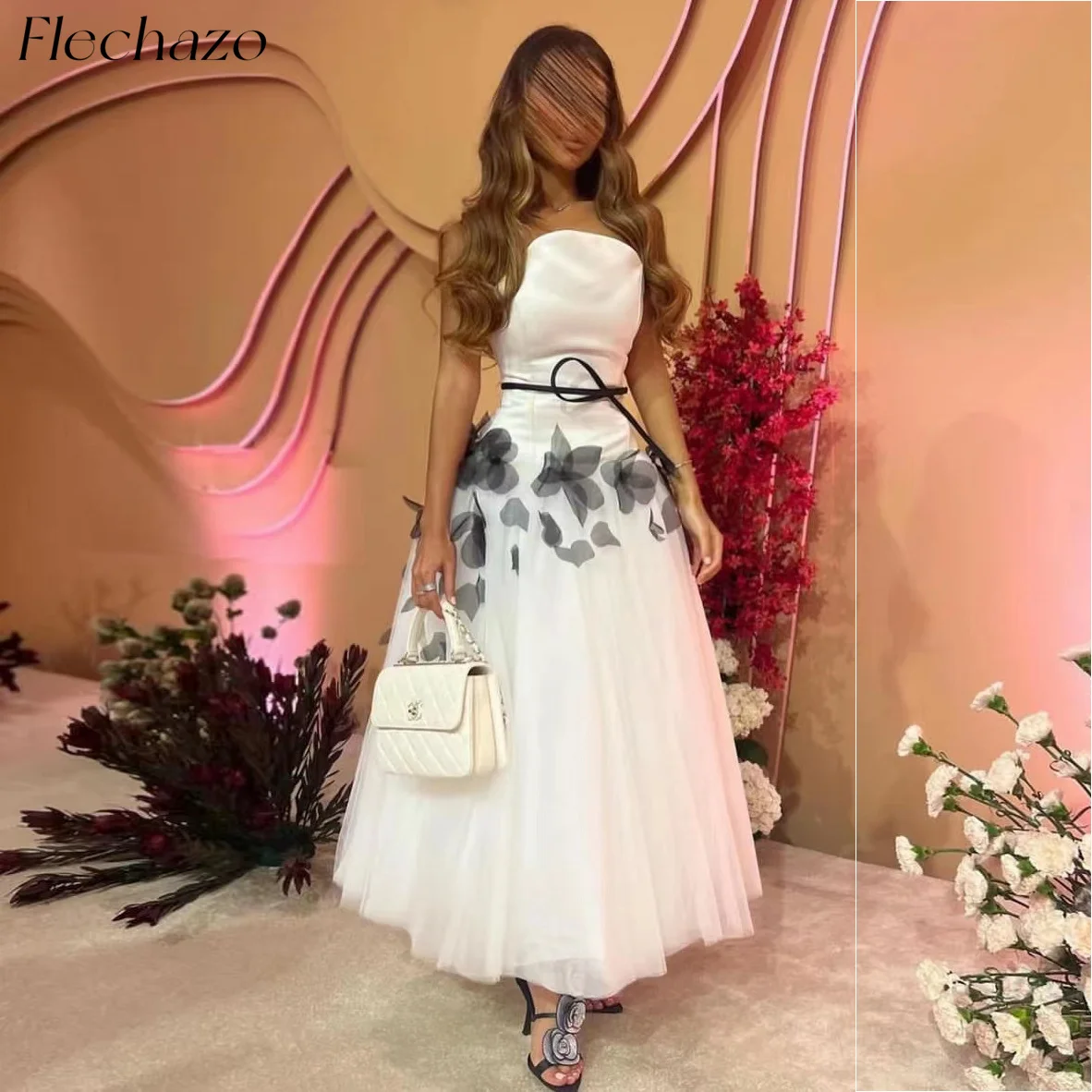 

Flechazo White Evening Dresses Strapless A Line Ruffles Sleeveless Evening Party Gown For Women 2024 Saudi Arabia فساتين السهرة