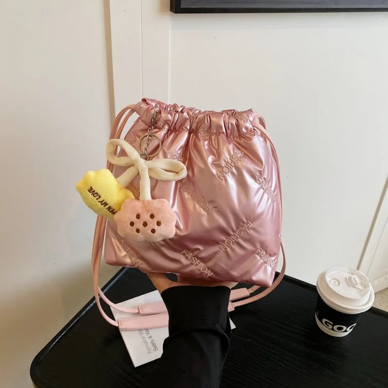 Bolso cruzado de moda para mujer, hecho de cuero, informal, sencillo, Vintage y famoso, estilo Vintage ​