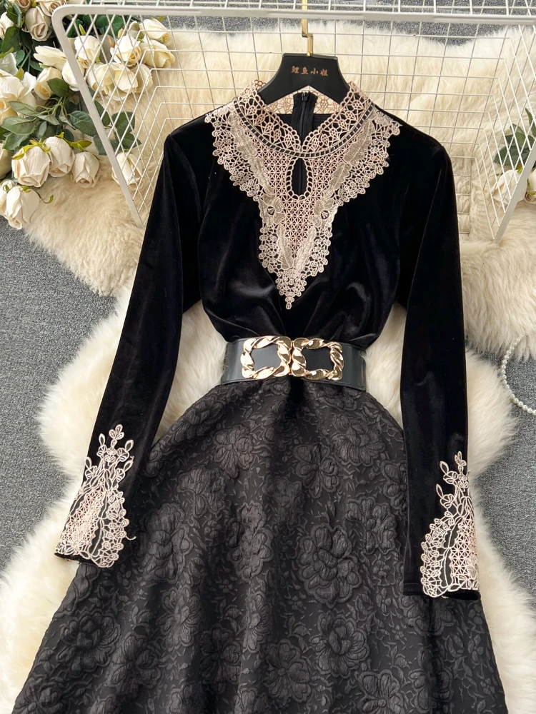Vintage Lace Patchwork Hepburn Dress Women 2024 Autumn New Stand Collar Long Sleeve Gathered Waist A-line Palace Fashion Dress