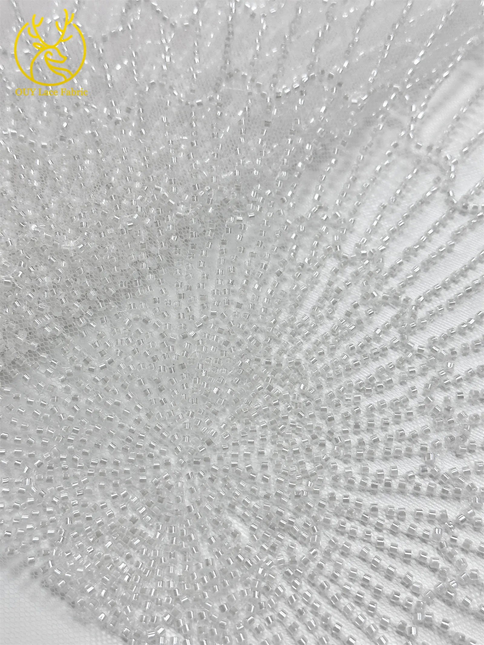 Luxuriöser afrikanischer, stark perlenbesetzter Spitzenstoff, goldene nigerianische Perlen-Spitze, französischer Tüll-Spitzenstoff für Brautkleider und Hochzeitskleider zum Nähen – Detail 16