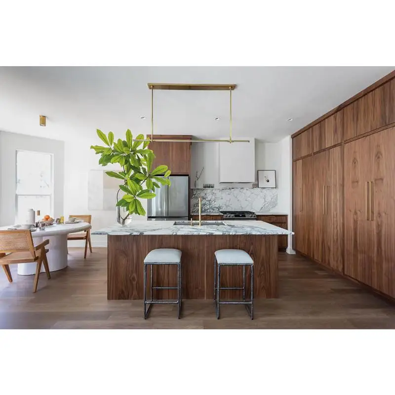 Вневременная годовая книга для жизни. Ездательство BetaPlus 2025). Книга «Издательство BetaPlus» 9782875501387