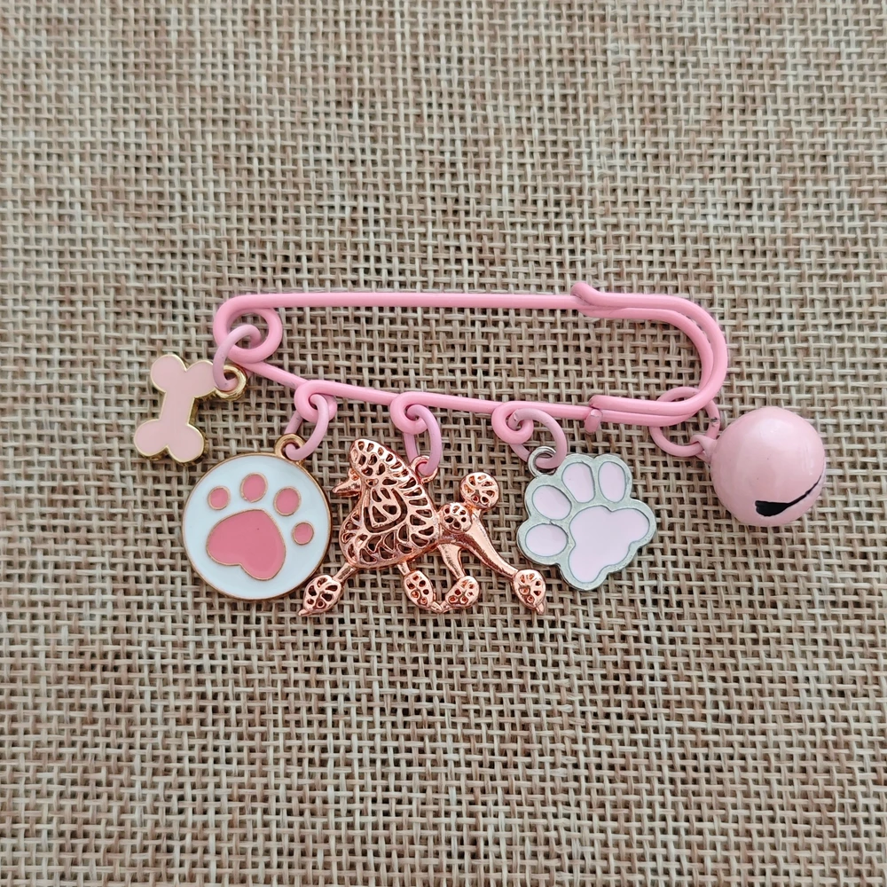 

Pink Student Poodle Dog Animal Women Brooch Pins Girlfriend Yorkshire Terrier Breastpin Trendy Gift