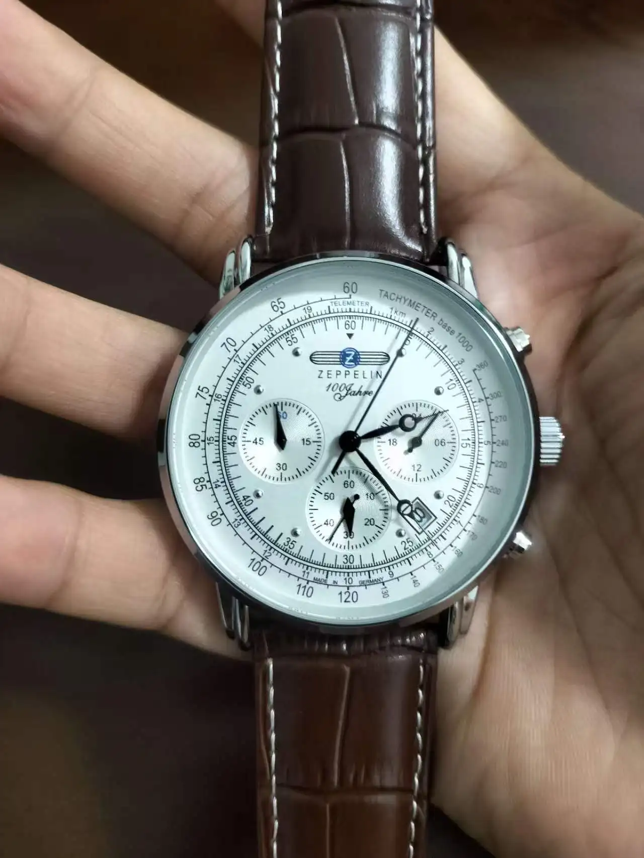 zeppelin-airship-classic-design-three-eye-precise-timing-retro-style-watch-men's-quartz-watch-daily-wear-gifts-dating-aaa-clock