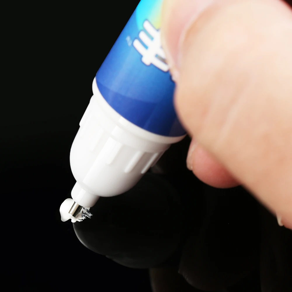 قلم إصلاح خدوش لطلاء السيارات لشيفروليه ، كامارو ، اكوينوكس ، كولورادو ، كورفيت ، إمبالا ، كروز ، ماليبو ، فولت ، تراكس