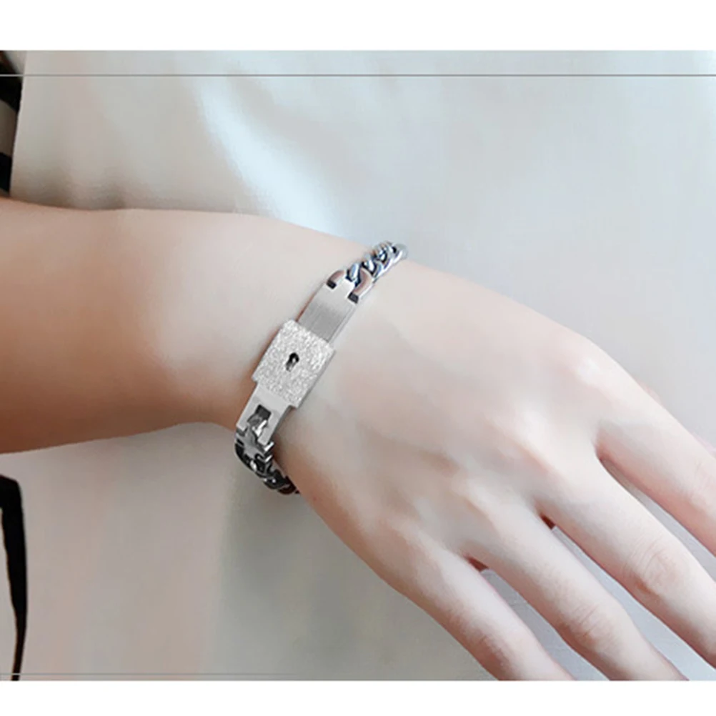 

Couples Necklace Lettering Necelace Set Interlocking Lettering Stainless Steel Eco Locks Bracelet Necelace