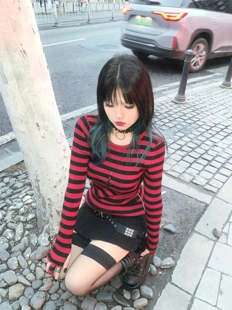 Red Striped Pullovers Gothic Y2k Clothes Emo Girls Long Sleeve Asymmetrical Harajuku Slim Kawaii Retro Pull Femme Sweaters Chic