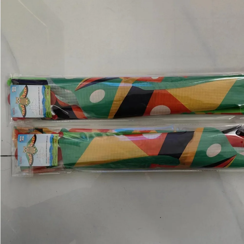 子供のための長い尾の漫画の凧,プラスチック製の空飛ぶおもちゃ,色付き,フクロウの凧,子供への贈り物,1m, 50 m,新品