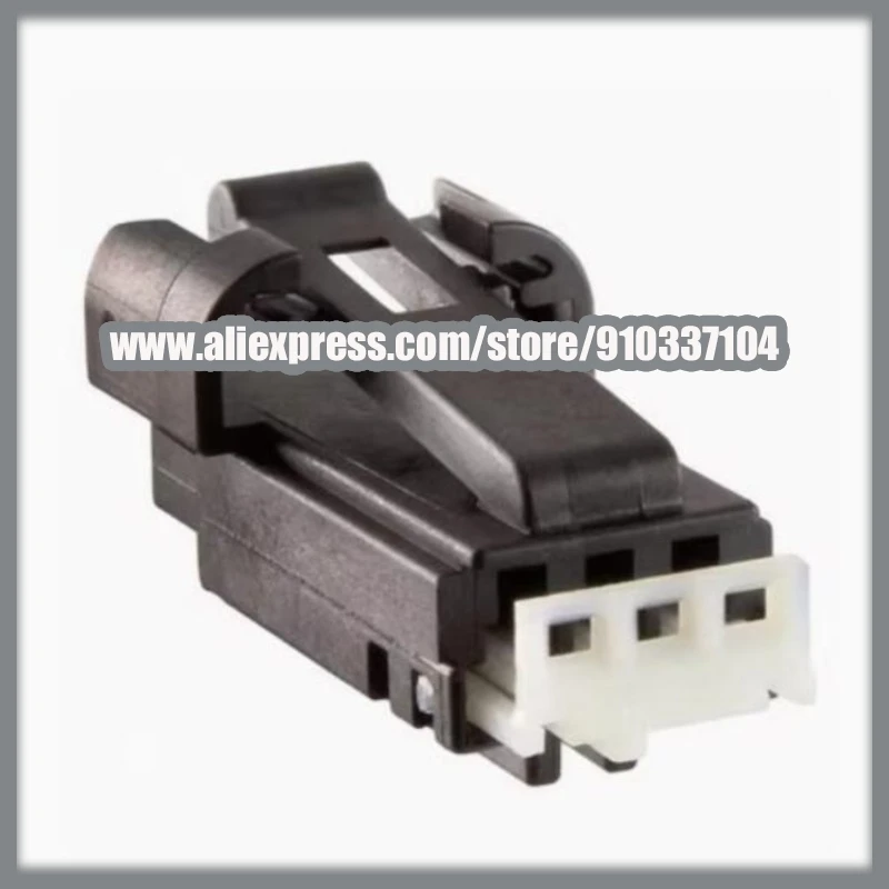 30pcs/lot 31067-1010 310671010 Connector 3P shell2.54mmPlastic case  100% New and Original new