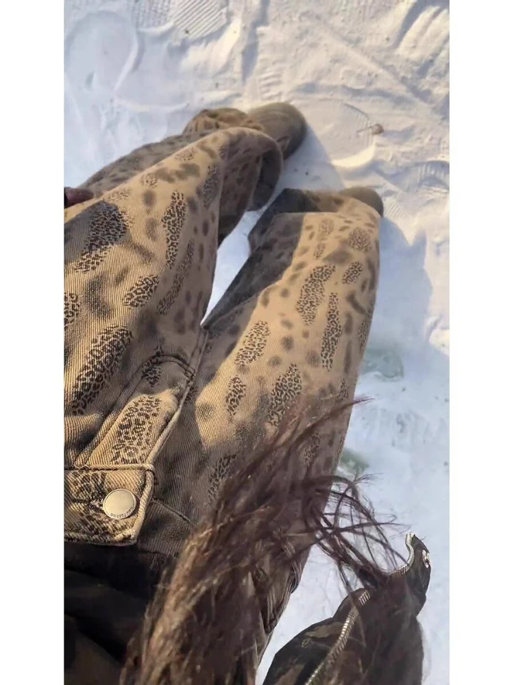 

2025 Winter New High Waist and Velvet Thickened Jeans Fashionable Slimming Floor Dragging Leopard Pattern Wide Leg Pants