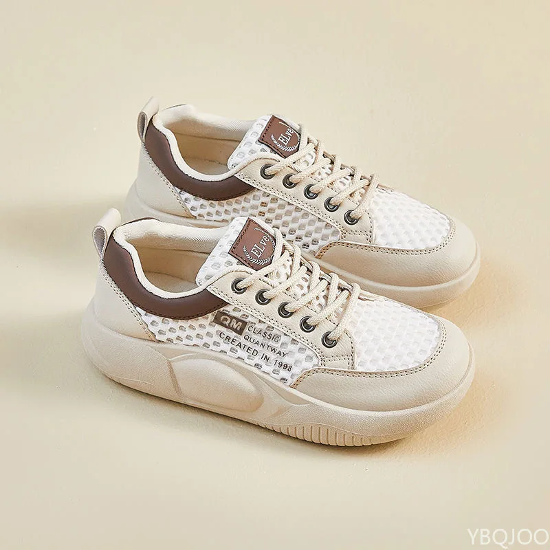 أحذية رياضية نسائية جديدة لربيع وصيف قابلة للتنفس لزيادة الارتفاع أحذية رياضية كاجوال بسيطة ومريحة للنساء