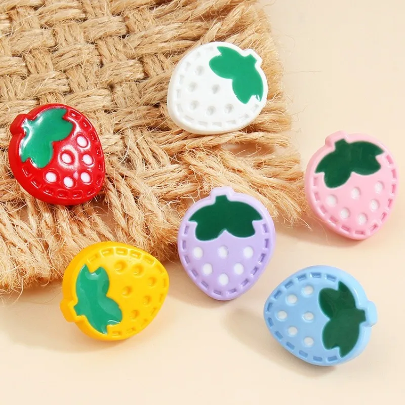 10pcs Resin Strawberry Buttons Colorful Cartoon Candy Color Fruit Buttons for Children Sweater Cardigan Shirt Coat Decor Sewing