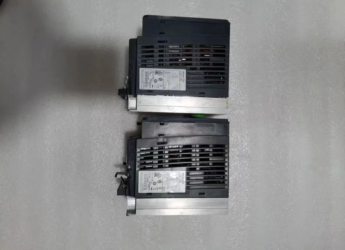 Inverter usato testato ok 0.37KW 220V