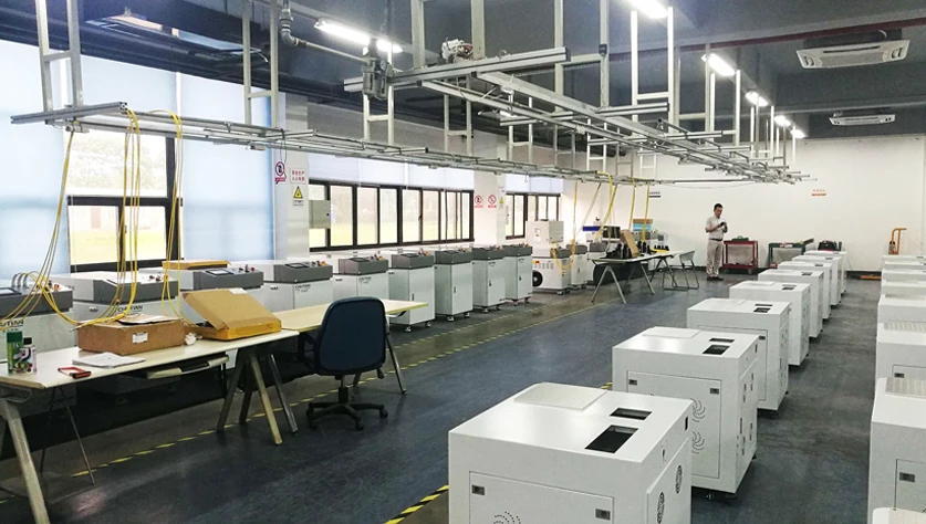 HJYC Portable 100W/200W Mini Welding Machine for Jewelry New Condition with Wei-hong Control System Yaskawa Servo Motor