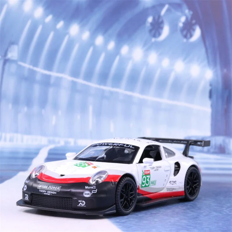 1:32 Porsche 911 RSR racing car High Simulation Diecast Metal Alloy Model car Sound Light Pull Back Collection Kids Toy Gift A40