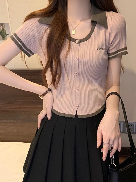 

Женская летняя модная тонкая футболка Slim Fit с коротким рукавом и воротником-стойкой, в корейском стиле, с пуговицами, для повседневной носки
