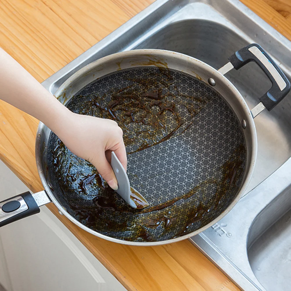 

6Pcs Multifunction Dough Scraper Kit for Cake Shaving Cream Cutting Flexible Pastry Tool Kitchen Spatula Bread Making Tool