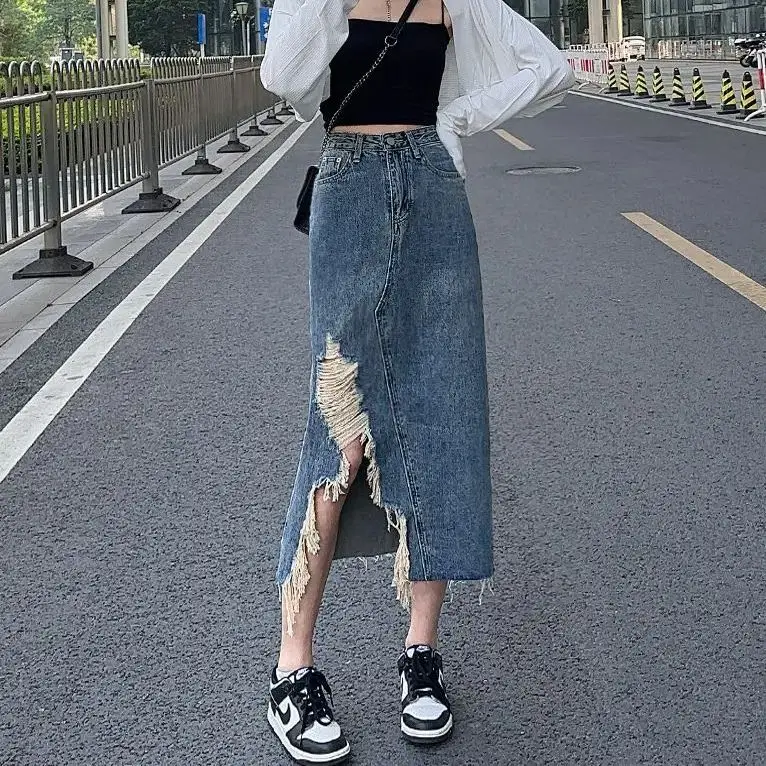 

Denim Skirt Irregular Broken Hole Vintage Fashion Design Sense Women'S Summer Design Sense Esthetics Mid Length A-Line Skirt