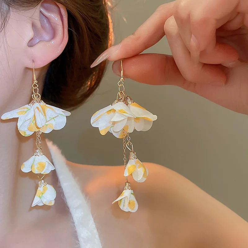 Super Fairy Stoff-Ohrringe mit gelben Blumenmuster und Quasten für Damen, süßer Stil, Persönlichkeit, Tropfenohrringe, Modeschmuck, Reise-Kollektion